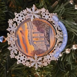 White House Holiday Ornament NIB 2009 Gold and Blue